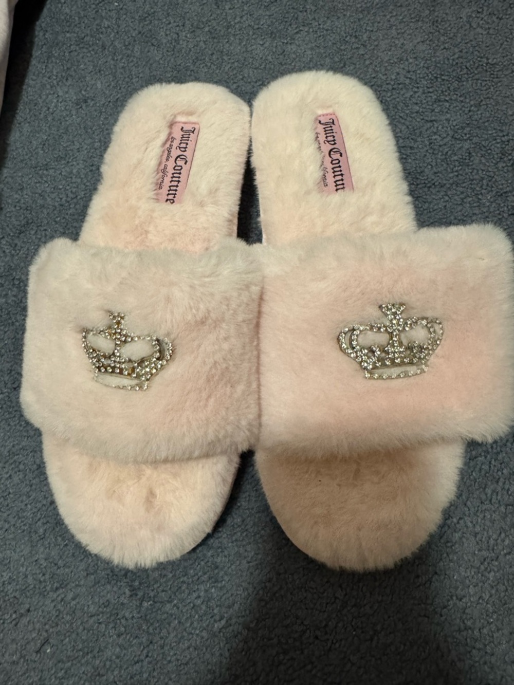 Juicy Couture Blush Pink Faux Fur Crown Slide Slippers